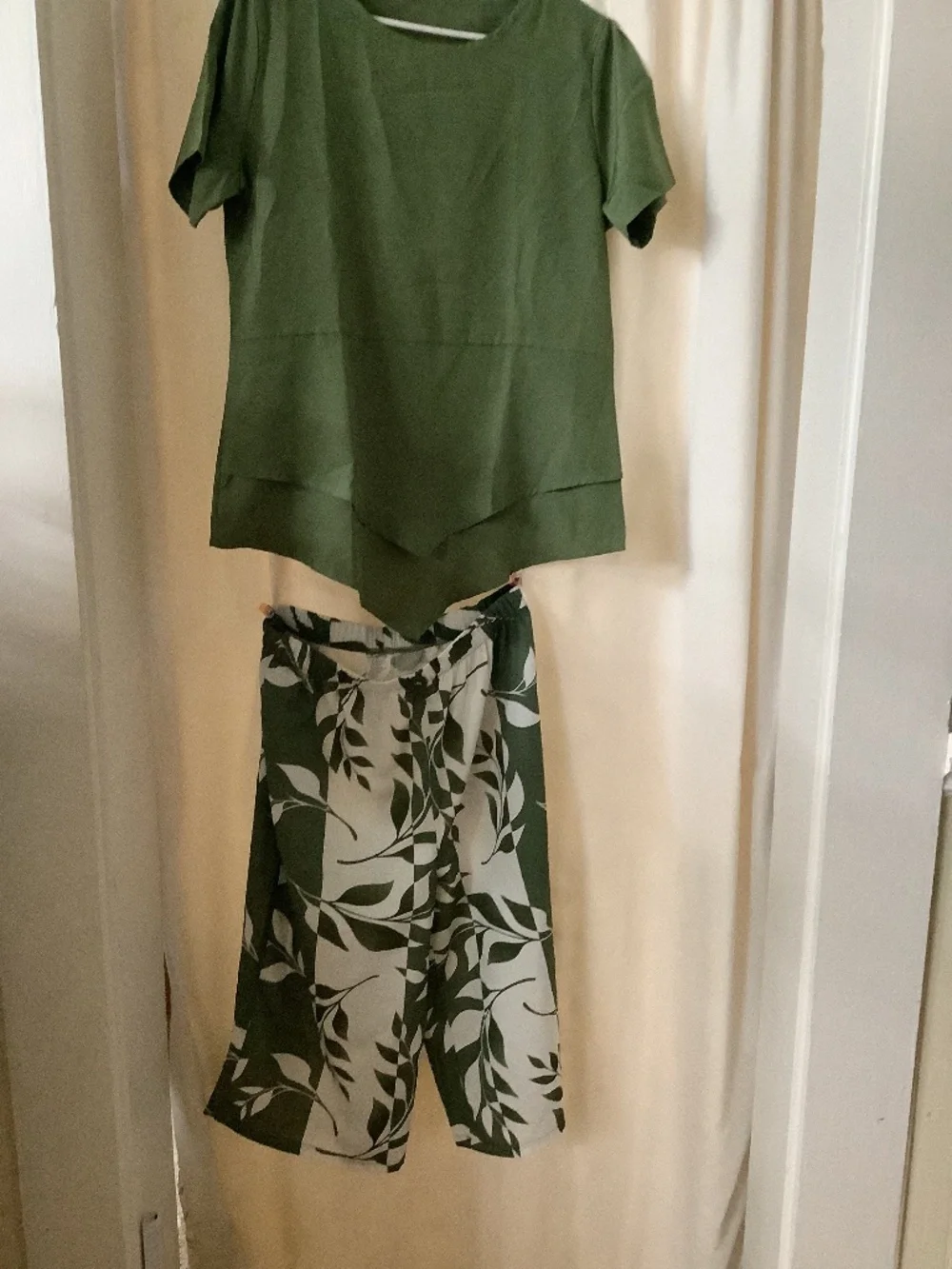 Top & Capri set size lg